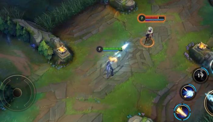 英雄联盟手游卢锡安怎么玩2