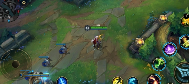 英雄联盟手游辅助索拉卡怎么玩1