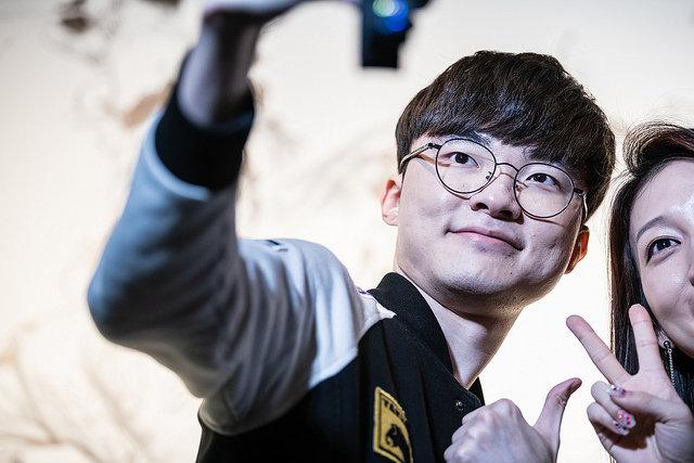 《LOL》Faker又有新情况4