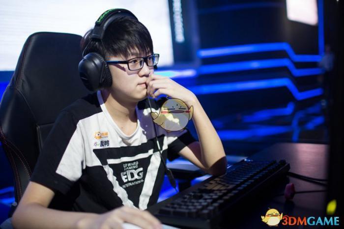 《LOL》历年最佳新秀选手回顾3