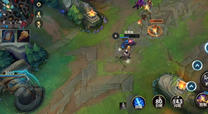 英雄联盟手游怎么玩拉克丝1