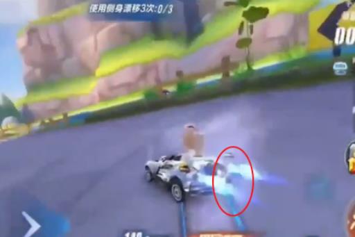 QQ飞车弹射甩尾为什么老是弄不出来?4