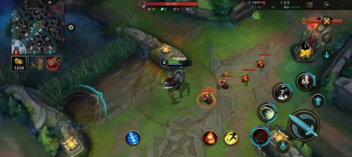 如何合理选择英雄联盟手游酷奇出装1