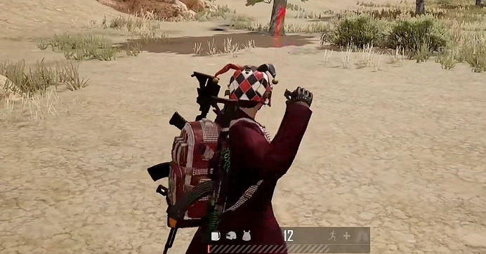 绝地求生雷烟雾怎么切换1